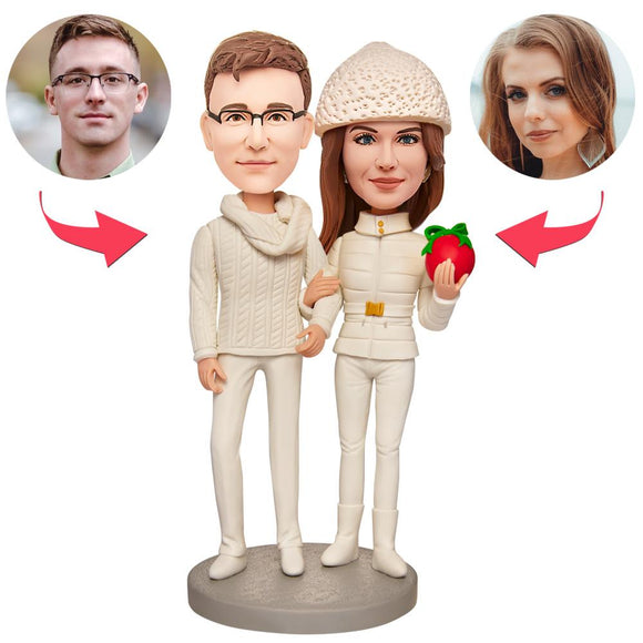 Christmas Gift Couples in White Custom Bobblehead with Engraved Text