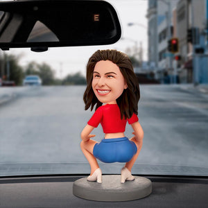 Humorous Woman Custom Bobbleheads In Car 10cm